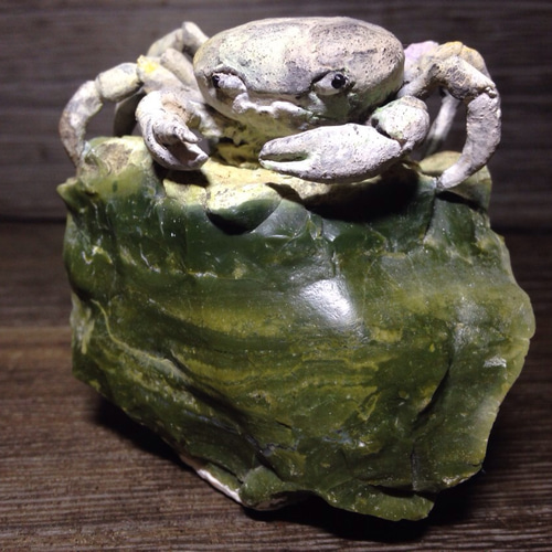カニの彫刻石 六字乃銘美術 蟹 塑像 銘「縄文石片 蛇紋岩」 その他置物 HanayaART
