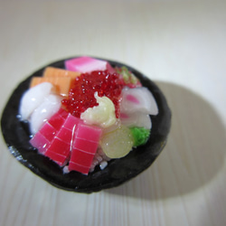 ミニチュア　海鮮丼　 2枚目の画像