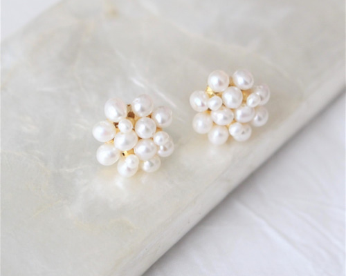 【No.683】ビジュー×つぶつぶ淡水パールのイヤリング/ピアス No.683】ビジュー×つぶつぶ淡水パールのイヤリング/ピアス No