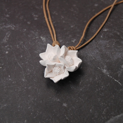 Diffuser Necklace [Flower] 第1張的照片