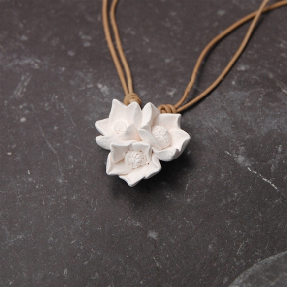 Diffuser Necklace [Flower] 第2張的照片