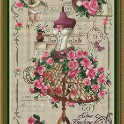 クロスステッチ刺繍　完成品　チャイナドレス着てる女の子　額付き　ハンドメイド 0_60341faab4fb77ea2438f2a48f05