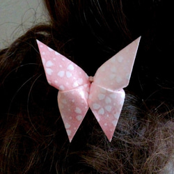 友禅和紙　おりがみかんざし　髪飾り　桜の蝶 1枚目の画像