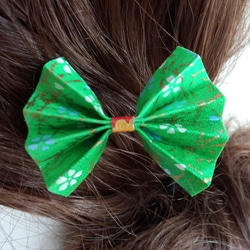 友禅和紙使用　おりがみかんざし髪飾り　緑のリボン 1枚目の画像
