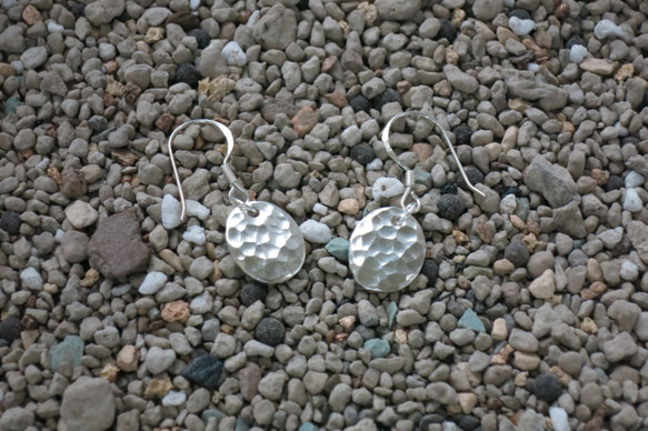 質感系列沖敲純銀耳環 #2 sterling silver earrings 手作飾品 handmade jewelry 第3張的照片