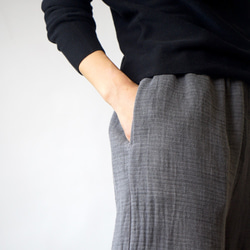條紋紗布闊腿褲/灰色/三河棉 第4張的照片