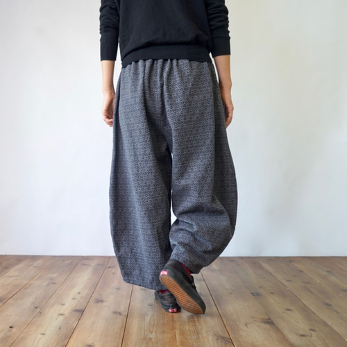 綿刺子織り コクーンパンツ 麻柄バルーンパンツ/グレー/三河木綿 刺し子織 キュロット・ワイド