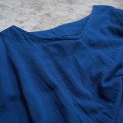 V領長袖連衣裙/靛藍/赤塔棉雙層紗 第7張的照片