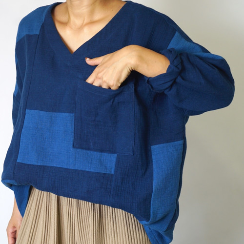 VネックガーゼロンT/TSUGIHAGIブルー/知多木綿 格子柄ガーゼ