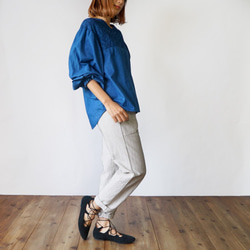 【福袋】刺繡上衣燈籠袖/靛藍+連體刺子沙魯爾褲 第2張的照片