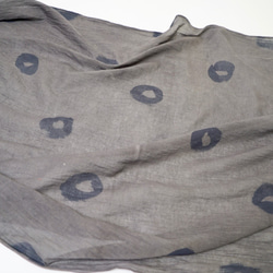 薄型大幅面披肩/灰色dekanoko /三川紡織 第5張的照片