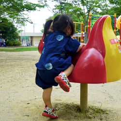 短袖寶貝金杯/靛藍圓點/80-110cm/赤塔棉雙層紗 第4張的照片