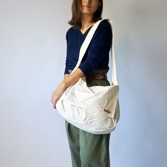 單肩包/米白色/Mikawa紡織帆圍裙面料 第2張的照片