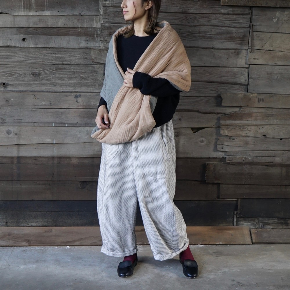 『福袋』スヌードポンチョ/ベージュカーキ ＋ 一本刺し子 バルーンパンツ/生成り