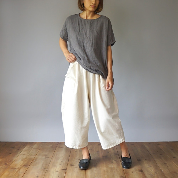 《夏日福袋》寬鬆紗布T卹/灰色+氣球褲8/4長/米白色 第1張的照片