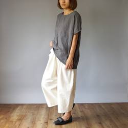 《夏日福袋》寬鬆紗布T卹/灰色+氣球褲8/4長/米白色 第3張的照片