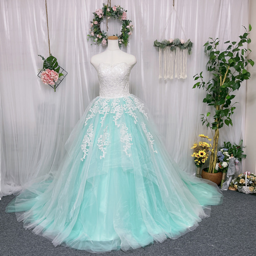 グリーンカラードレス ウェディングドレス レース 二次会 発表会