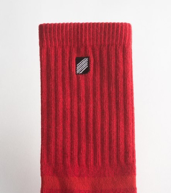 緋紅／Crimson 中筒橫條羅紋襪 第3張的照片