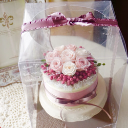 プリザーブドフラワー MOKUBAリボン＆ピンクローズのケーキアレンジメント 4枚目の画像