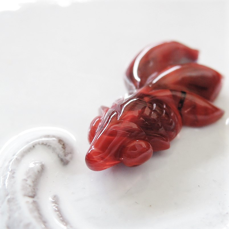 【1点もの・希少B】聖石　チベット産アンデシン　金魚ルース（彫刻・穴なし）