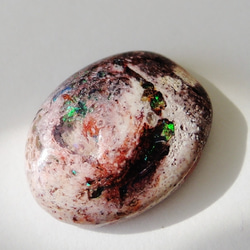 【1点もの・M】メキシコ産　カンテラオパール(ファイヤーオパール）　母岩付ルース 1枚目の画像