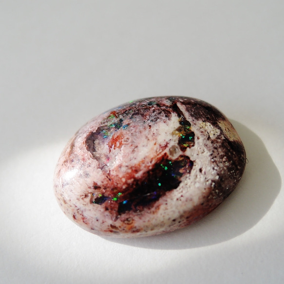 【1点もの・M】メキシコ産　カンテラオパール(ファイヤーオパール）　母岩付ルース 5枚目の画像