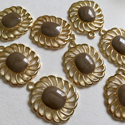 【4個】透かしメタルチャーム＊ゴールド×モカ 4枚目の画像