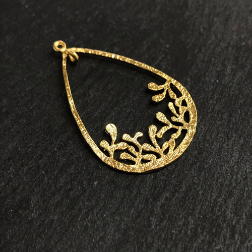 ドロップリーフチャーム カン付 ゴールドカラー 1ヶ GPP-950 チャーム