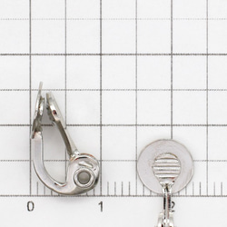 クリップ式イヤリング金具（貼り付け用） シリコン付   ロジウムカラー 1ペア GPP-1241-2◎ 3枚目の画像