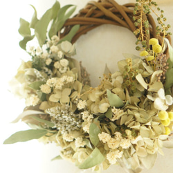 white＆green　half　wreath 2枚目の画像