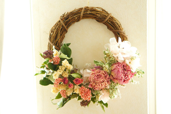 pink　wreath　 1枚目の画像