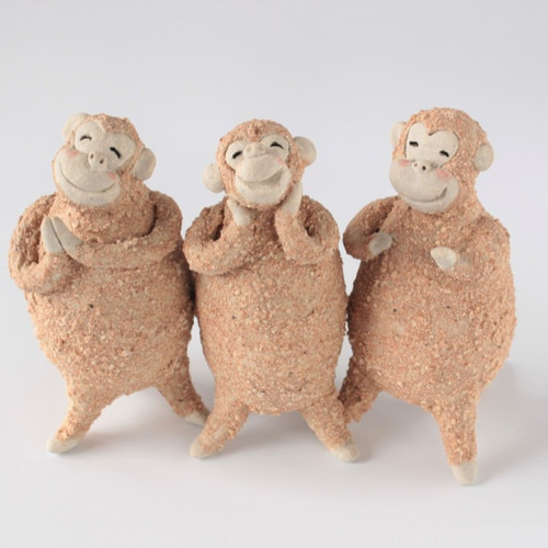 お猿さんの置物