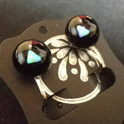 48. Opal earrings(triangle)/三角形オパールのイヤリング 2枚目の画像