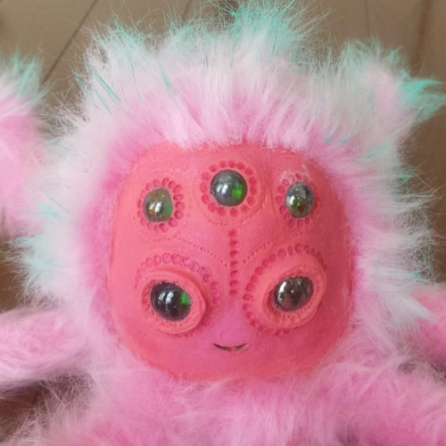 ぬいぐるみ　ピンク　タコ Amazon.co.jp: ふれあい動物園 ピンクタコぬいぐるみ スラップ