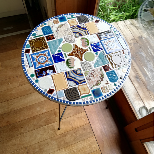 55X丸タイルのサイドテーブル◎受注生産 サイドテーブル シロフォン