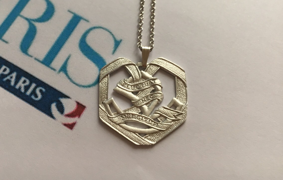 FLUCTUAT NEC MERGITUR