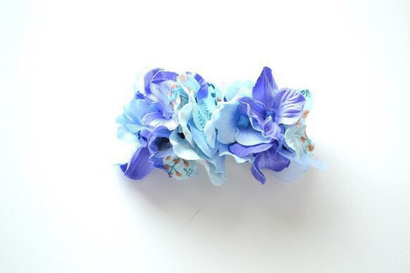 日式繡球花髮夾 &lt;&lt;藍色&gt;&gt; 髮飾/日式/婚禮/派對 第3張的照片