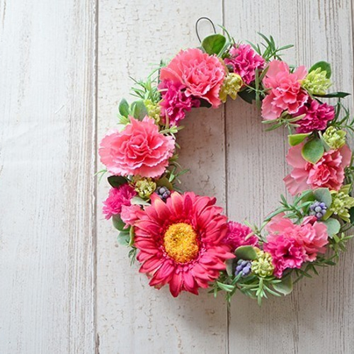 Creema限定】カーネーションとガーベラのリース／アーティフィシャル  