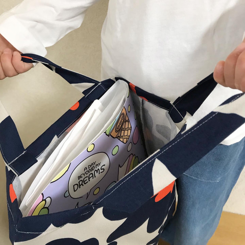 北欧お花柄正方形 サブバッグレッスンバッグ レッスンバッグ yachi