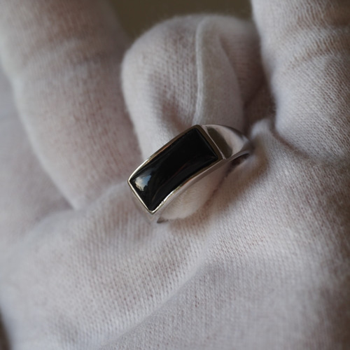 ブラックオニキス13 S925WGレクタングルリング 指輪・リング ケロリン