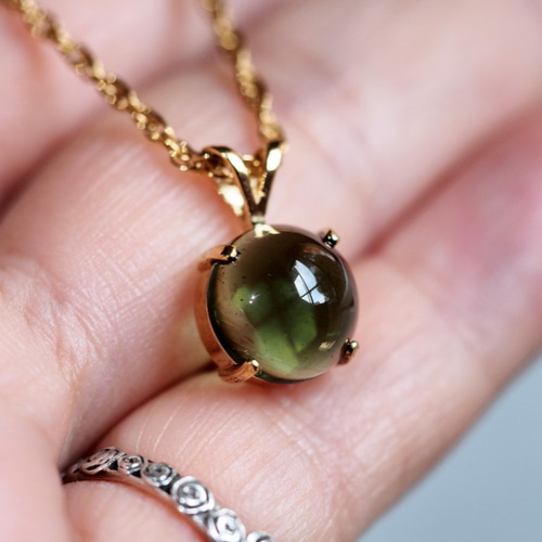 モルダバイト♡緑【ノワールドプーペ】K10ゴールド ネックレス