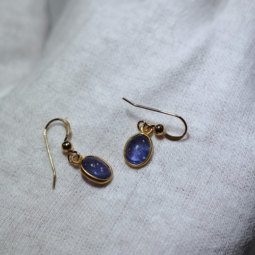 定番のお歳暮＆冬ギフト ロイヤルブルームーンストーンピアス RoyalBlueMoonstone 14kgf ピアス