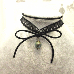 萊拉Leila黑蕾絲瓷珠頸鍊 第1張的照片