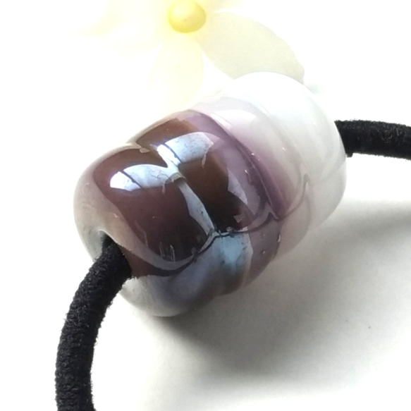 とんぼ玉ヘアゴム   紫色 2枚目の画像