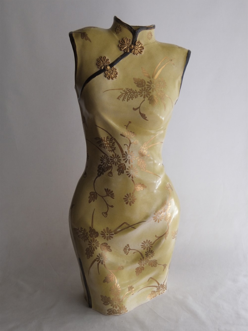 Dress Vase 4