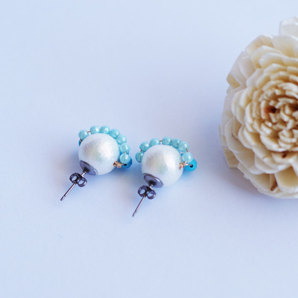 <KINAKODA>turquoise cotton pearl pierce 2枚目の画像