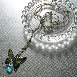 プラバン蝶のネックレス03 1枚目の画像