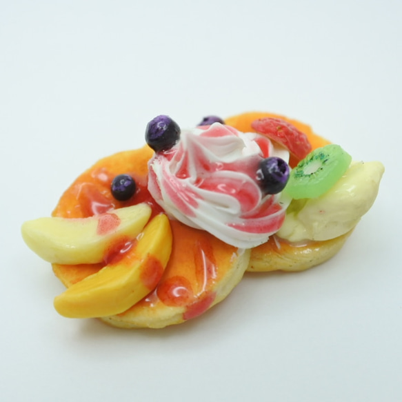 ハワイアンパンケーキのミニチュア 3枚目の画像