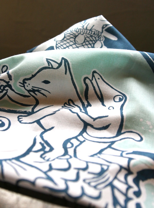 貓蛙手印手巾（靛藍色） 第7張的照片