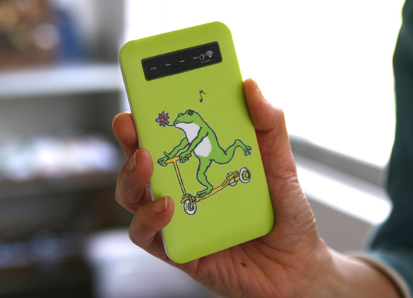 モバイルバッテリー　カエルコースターGO（グリーン） 2枚目の画像